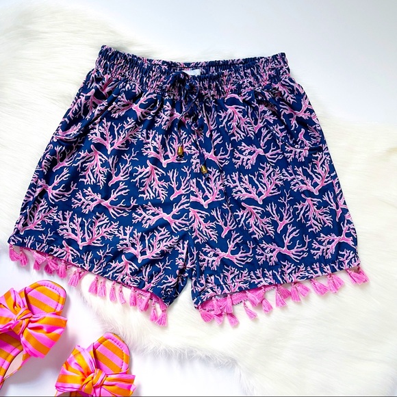 Simply Southern Shorts Pink Tassel - Picture 1 of 3